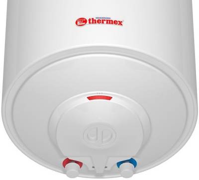 Накопительный электрический водонагреватель Thermex TitaniumHeat 30 V Slim